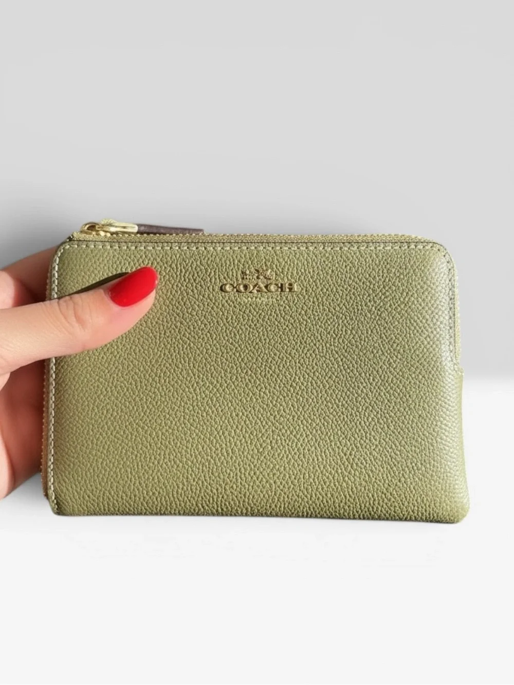 Coach Olive Green Pebbled Leather Zip Card Case with Gold Hardware
